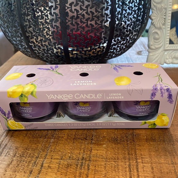 Yankee Candle Set of Three Candles